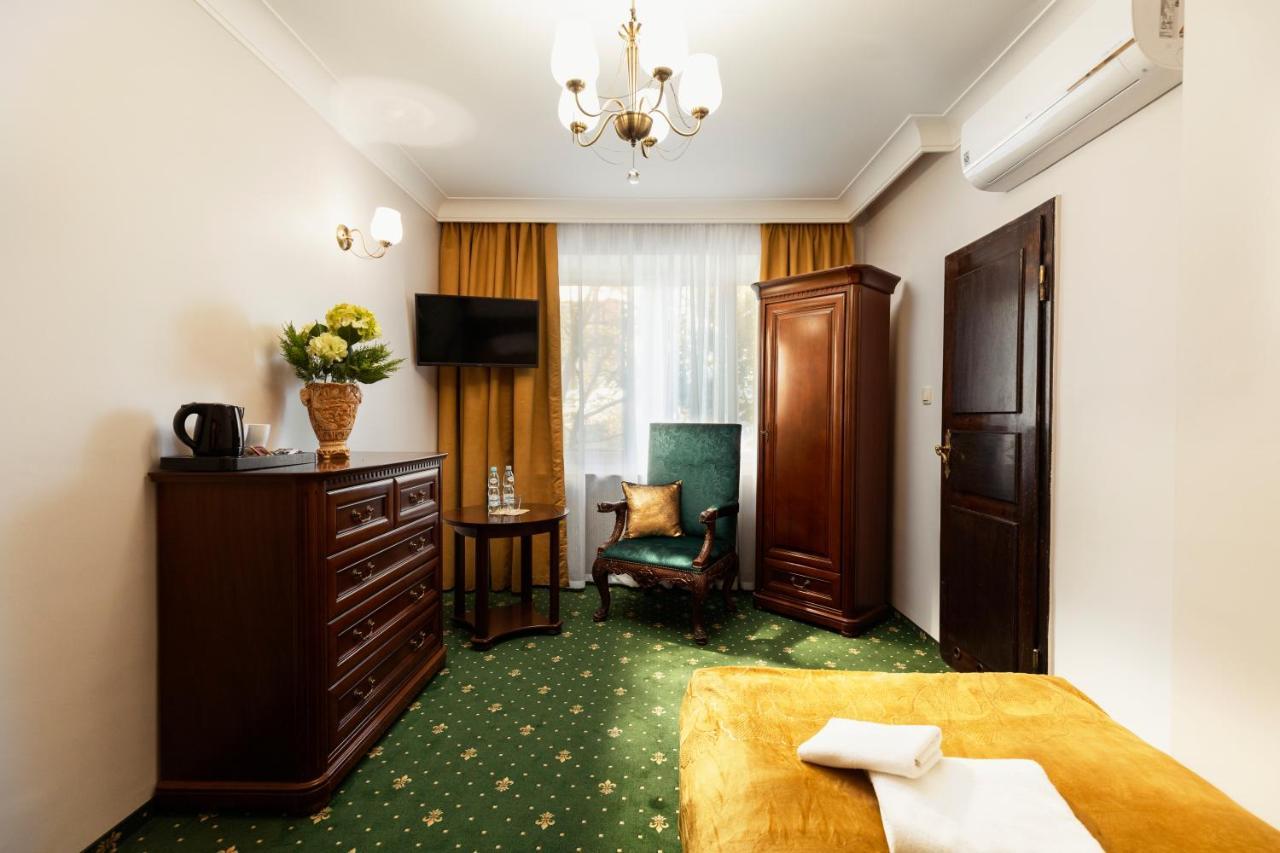 Villa Toscania-Check In 24H 포즈난 외부 사진